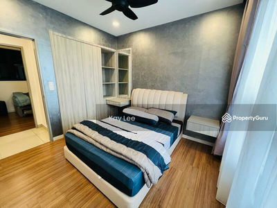 M Vertica, Malaysia M Vertica, Malaysia