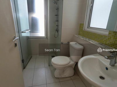 Tiffany Kiara (Tiffani by i-ZEN), Malaysia Tiffany Kiara (Tiffani by i-ZEN), Malaysia