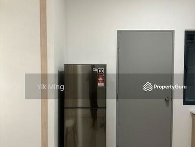 M Vertica, Malaysia M Vertica, Malaysia