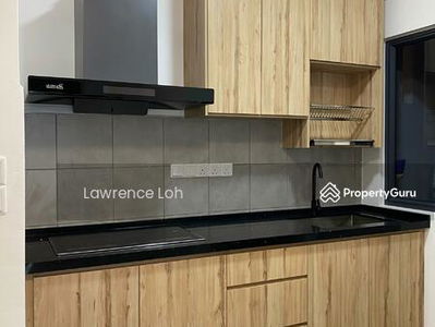 M Vertica, Malaysia M Vertica, Malaysia