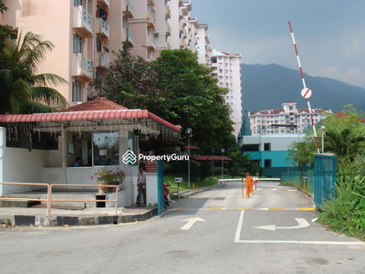 Azuria Condominium, Malaysia Azuria Condominium, Malaysia