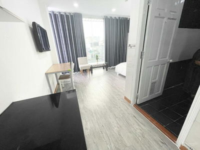 Bach Dang Street, Vietnam Bach Dang Street, Vietnam