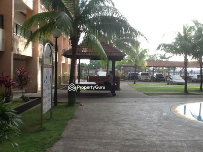 Putri Ria, Malaysia Putri Ria, Malaysia