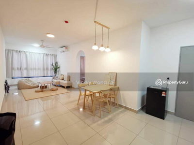 M Vertica, Malaysia M Vertica, Malaysia