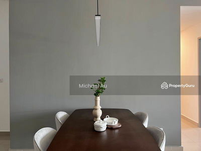 M Vertica, Malaysia M Vertica, Malaysia