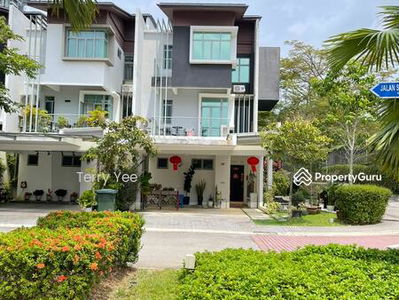 Schumann, Symphony Hills, Malaysia Schumann, Symphony Hills, Malaysia