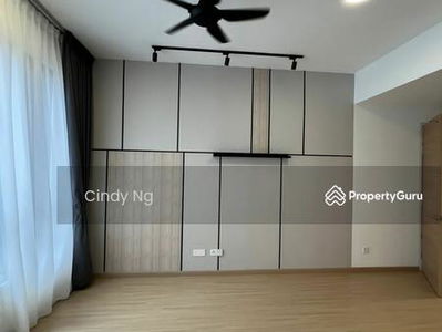 Trinity Pentamont, Malaysia Trinity Pentamont, Malaysia