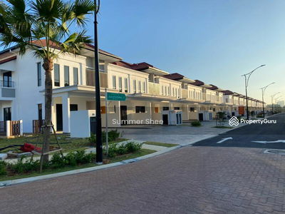 Reef of Tropics, Setia Eco Glades, Cyberjaya, Malaysia Reef of Tropics, Setia Eco Glades, Cyberjaya, Malaysia