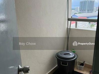 D'aman Crimson, Malaysia D'aman Crimson, Malaysia