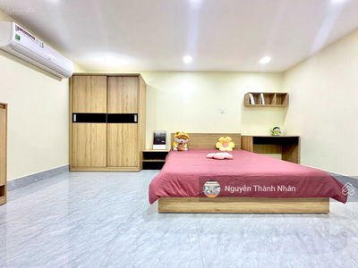 Hoang Van Thu Street, Vietnam Hoang Van Thu Street, Vietnam