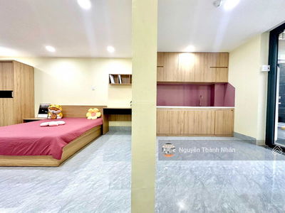 Hoang Van Thu Street, Vietnam Hoang Van Thu Street, Vietnam