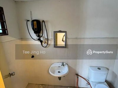 Palm Spring @ Damansara, Malaysia Palm Spring @ Damansara, Malaysia