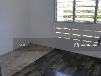 Flat Taman Asa Jaya, Malaysia Flat Taman Asa Jaya, Malaysia