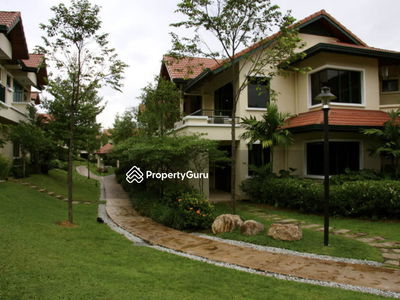 Nadia Parkhomes, Malaysia Nadia Parkhomes, Malaysia