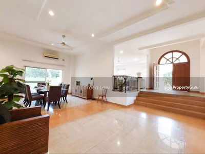 Beverly Row, Malaysia Beverly Row, Malaysia