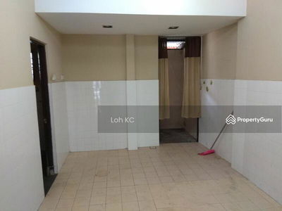 Mahkota Cheras 2sty Endlot Section 9 Gated And Guarded, Malaysia Mahkota Cheras 2sty Endlot Section 9 Gated And Guarded, Malaysia