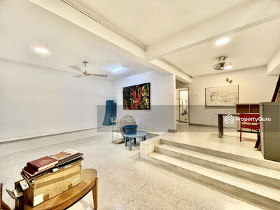 Well kept condition - fully extended, Malaysia Well kept condition - fully extended, Malaysia