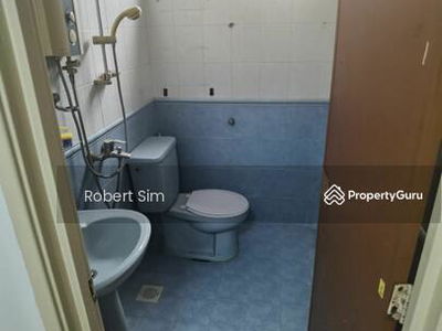 Riverria Condovilla, Malaysia Riverria Condovilla, Malaysia