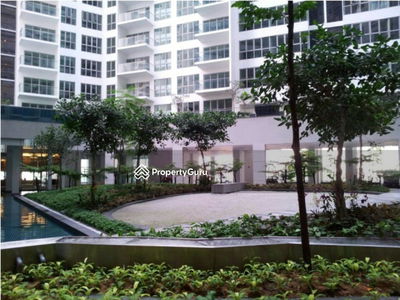 Regalia @ Sultan Ismail, Malaysia Regalia @ Sultan Ismail, Malaysia