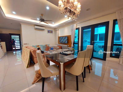 Periwinkle @ Bandar Rimbayu, Malaysia Periwinkle @ Bandar Rimbayu, Malaysia