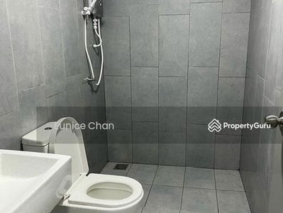 M Vertica, Malaysia M Vertica, Malaysia