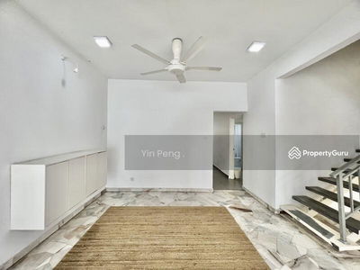 Guarded - flatline layout, Malaysia Guarded - flatline layout, Malaysia