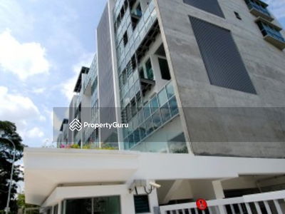 Amarin Wickham, Malaysia Amarin Wickham, Malaysia