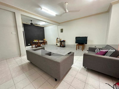 Jalan Cendrawasih@Bandar Putra, Malaysia Jalan Cendrawasih@Bandar Putra, Malaysia