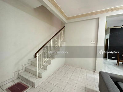 Jalan Cendrawasih@Bandar Putra, Malaysia Jalan Cendrawasih@Bandar Putra, Malaysia