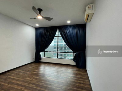 Molek Regency, Malaysia Molek Regency, Malaysia