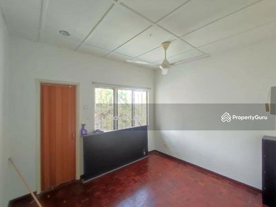 Townhouse Wangsa Maju Section 5 Setapak KL, Malaysia Townhouse Wangsa Maju Section 5 Setapak KL, Malaysia