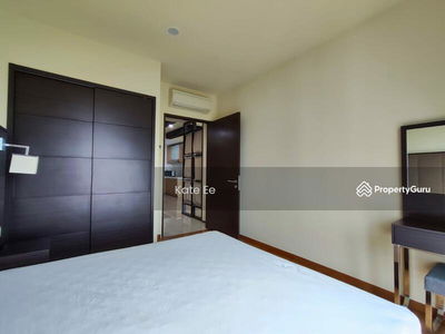 Molek Pine, Malaysia Molek Pine, Malaysia