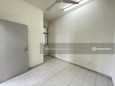 FOR RENT CORNER LOT 2 Storey Terrace Puncak Saujana Kajang, Malaysia FOR RENT CORNER LOT 2 Storey Terrace Puncak Saujana Kajang, Malaysia
