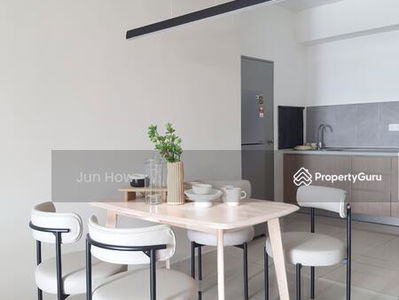 M Vertica, Malaysia M Vertica, Malaysia