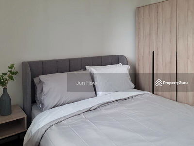 M Vertica, Malaysia M Vertica, Malaysia