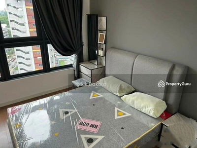 M Vertica, Malaysia M Vertica, Malaysia