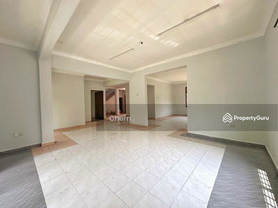 Riverria Condovilla, Malaysia Riverria Condovilla, Malaysia