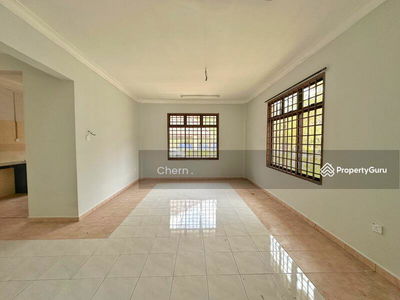 Riverria Condovilla, Malaysia Riverria Condovilla, Malaysia