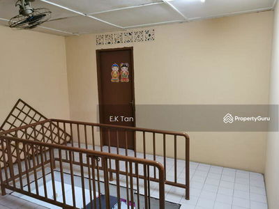 Taman Perling Double Storey, Malaysia Taman Perling Double Storey, Malaysia