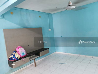 Taman Perling Double Storey, Malaysia Taman Perling Double Storey, Malaysia