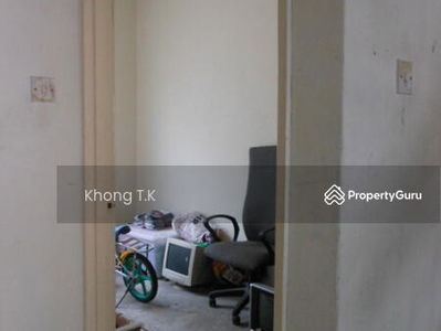 ARANDA DORITIS ERIA LIPARIS ONCIDIUM TAINIA KOTA KEMUNING UTAMA BUKIT RIMAU BERJAYA PARK SHAH ALAM, Malaysia ARANDA DORITIS ERIA LIPARIS ONCIDIUM TAINIA KOTA KEMUNING UTAMA BUKIT RIMAU BERJAYA PARK SHAH ALAM, Malaysia