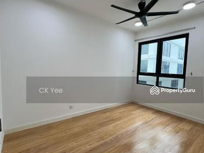 Empire Remix, UEP Subang Jaya, Malaysia Empire Remix, UEP Subang Jaya, Malaysia