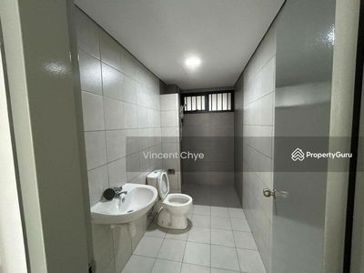 Residensi Aman Jalil, Malaysia Residensi Aman Jalil, Malaysia