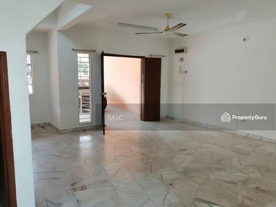 End Lot 2 storey house @ Taman Saga , Klang, Malaysia End Lot 2 storey house @ Taman Saga , Klang, Malaysia