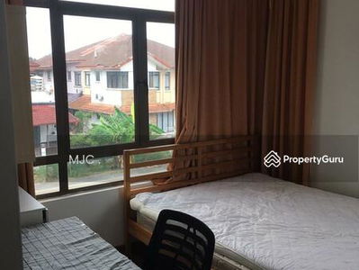 Room for Rent RM 550 @ Glenmarie Cove, Port Klang, Malaysia Room for Rent RM 550 @ Glenmarie Cove, Port Klang, Malaysia
