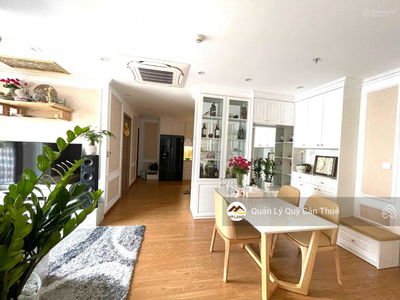 Seasons Avenue, Vietnam Seasons Avenue, Vietnam