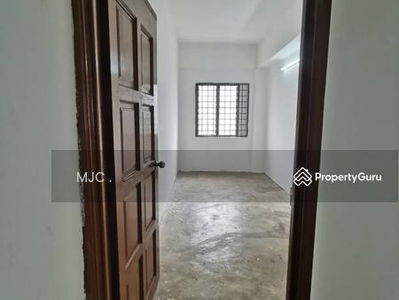 Corner 2nd floor Shop Apartment RM 550 @ Taman Sentosa , Klang, Malaysia Corner 2nd floor Shop Apartment RM 550 @ Taman Sentosa , Klang, Malaysia
