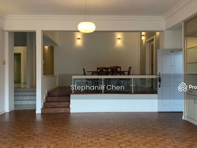 Earls Court, Malaysia Earls Court, Malaysia