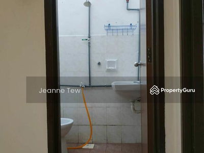 Jalan Indah 5/xx bukit indah, Malaysia Jalan Indah 5/xx bukit indah, Malaysia