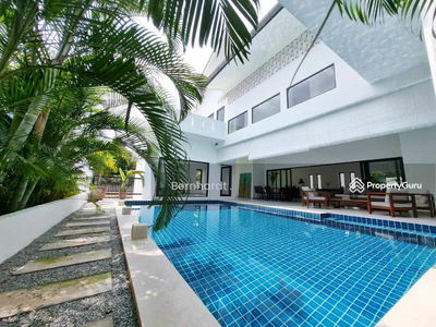 Newly Built Bungalow with Pool Section 11 Petaling Jaya, Malaysia Newly Built Bungalow with Pool Section 11 Petaling Jaya, Malaysia